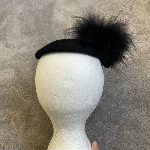 Jennifer Hoertz Millinery Black Felt Fur Bow Fascinator Hat EUC One Size